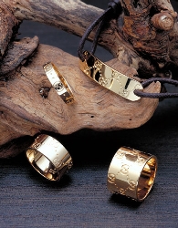 Jewelry08.jpg
