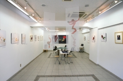 2011 EXhibi WE2V0012 copy.jpg